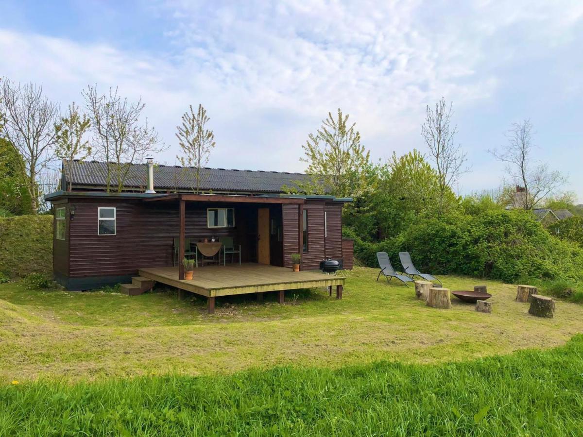 Cozy And Peaceful Cabin 15 Mins From Lyme Regis Villa Брайдпорт Екстериор снимка